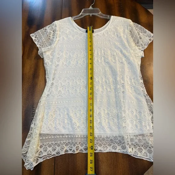 Shannon Ford New York 1X cream Lace Short Sleeve Lined  Top - Picture 7 of 8